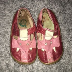 Livie and Luca Elephant Mary Jane Shoes Size 9